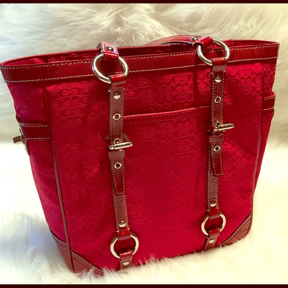 Authentic Coach Handbag/Tote